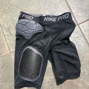 Nike Pro Hyperstrong DriFit Padded Hardplate Compression Football Shorts L